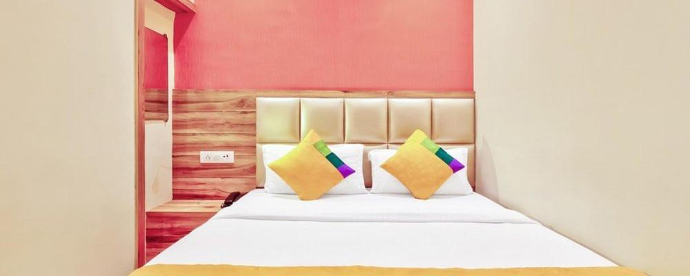 Hotel Sun City Near Saifee Hospital And Hn Reliance Mumbai Exteriör bild