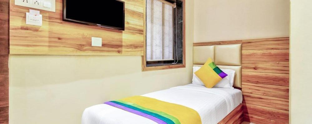 Hotel Sun City Near Saifee Hospital And Hn Reliance Mumbai Exteriör bild